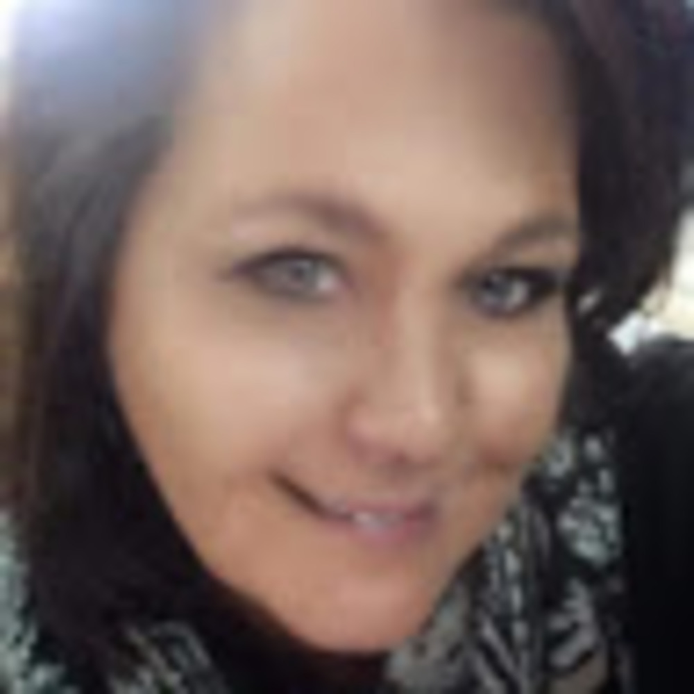 Meet your Posher, Crystal lynn